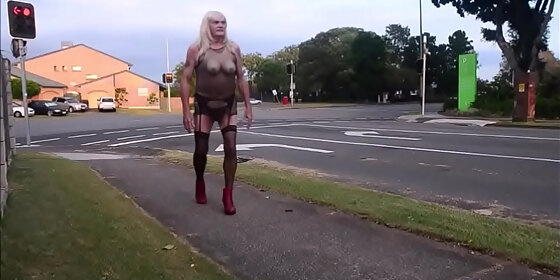 sissyslutbecky goes for a walk in public