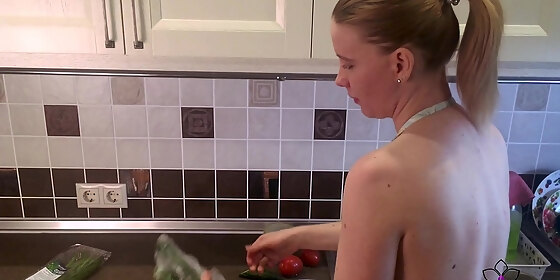 housewife sensual play pussy during cooking dinner amateur