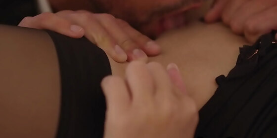 busty business babe pussylicked during this work trip