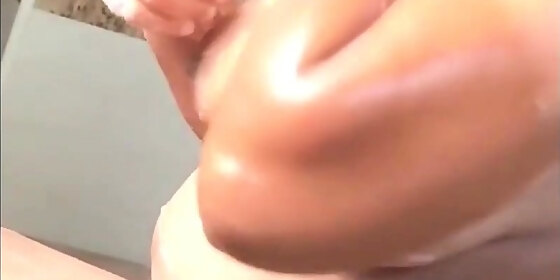 watching my horny curvy aunt showering