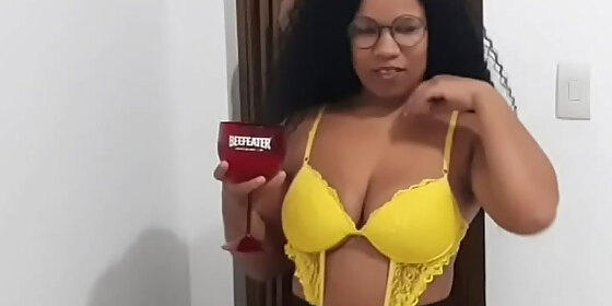 delicious married bbw invited me to fuck when her husband left suzy hurricane