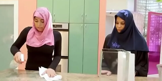 dirty family sex in dubai2 mp4