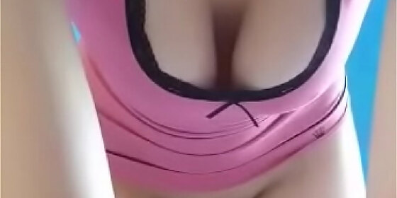 teen feeling slutty for the camera