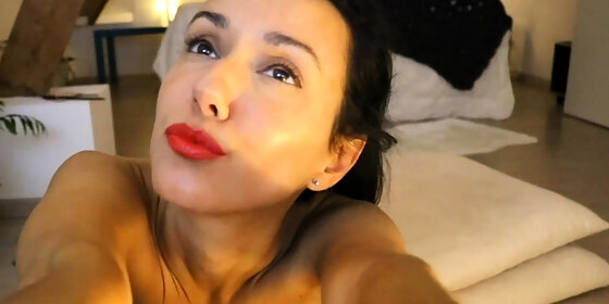 big boobed memphis monroe masturbates in stocking