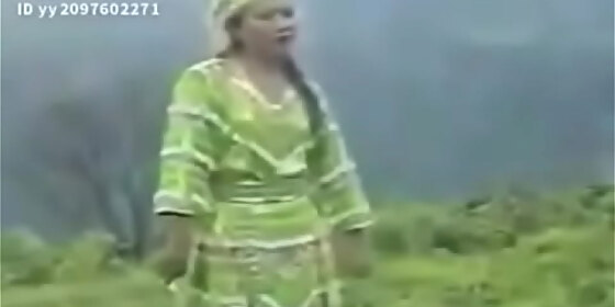 niam nkauj zuaj paj ntxhoo lauj and txiv nraug ntsuag keeb yaj