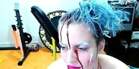 naugty helloween camgirl spreading her ass