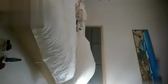 the beautiful student girl who secretly came out part time and compensated dating at the nearby college for sex in a middle aged male hotel