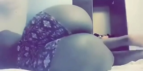 cardi b caught on camera twerking