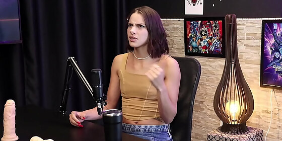you have to put it in her pussy in addition to not liking the vibrator for hitting siririca and getting wet in the squirting debora andrade officia