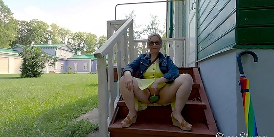 buttpluged slut in a nature park
