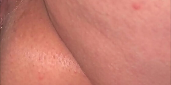 latina milf cum