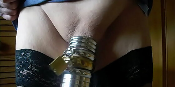 under rings 6