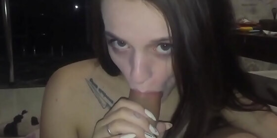 blowjob from a young one