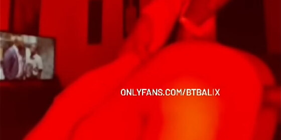 red bone under the red lights