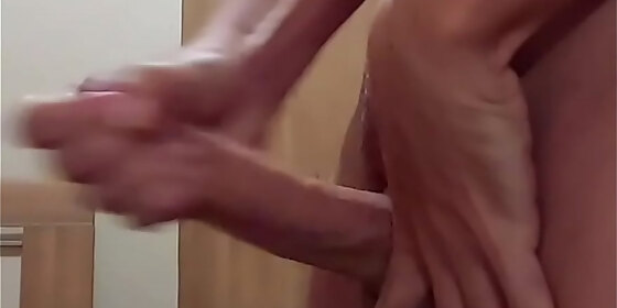 big cock jerking home cumshot