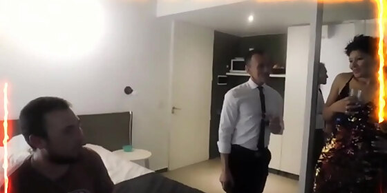 he will take his ass with a huge poronga take a bottle of cider and d the ass directly rich cider