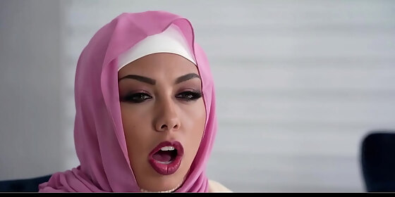pervarab arab girl bianca bangs wears her hijab while she fucks a huge cock