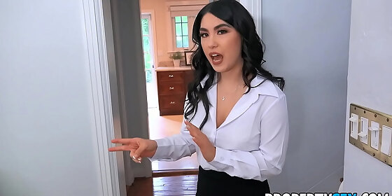 propertysex petite asian real estate agent loving some big client dick