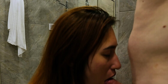 i adore deepthroating while on my knees