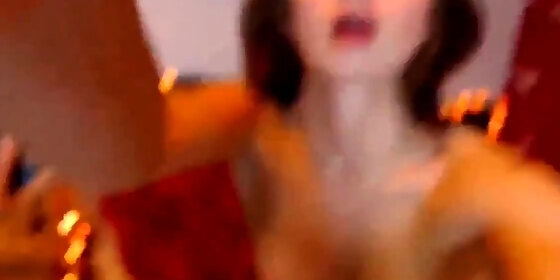eva de vill aka meowlucy