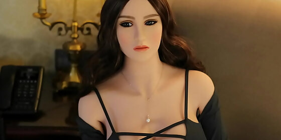brunette milf curvy sex dolls with huge tits for a quick cumshot