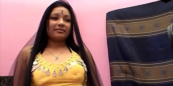 chubby indian sister in law is doing her first porn casting