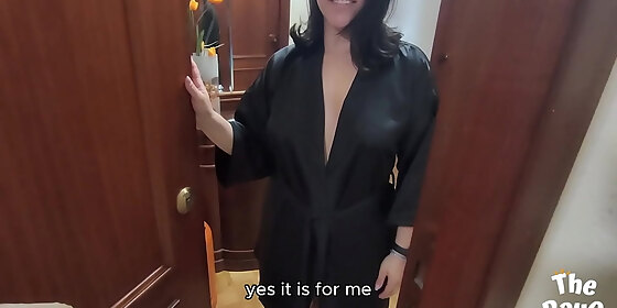 stepmom fucks delivery man after surprising him as an internet wanker before her husband s arrival