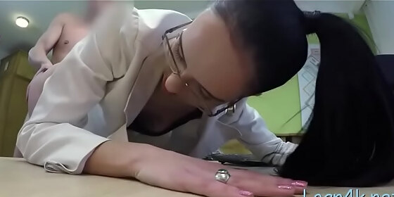romantic babe gets her putz torn apart