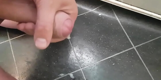 self cum shot