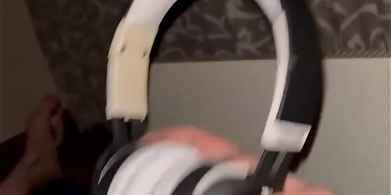maxell b52 headphones huge cumshot