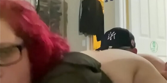 yankee fan eats readheads ass