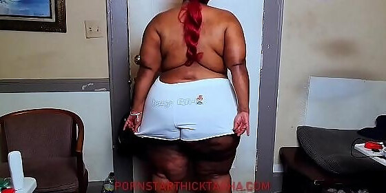 huge tasha arse wiggle