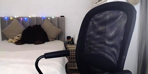 brunette big boobs dildo webcam