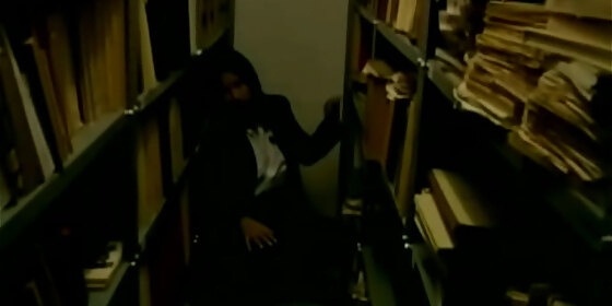 vanda is in a library when she gets screwed by a man in a uniform