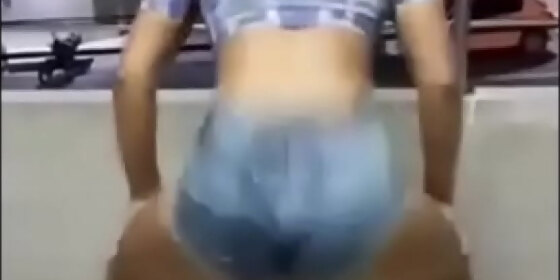 i doubt not to enjoy this new girl dancing hot
