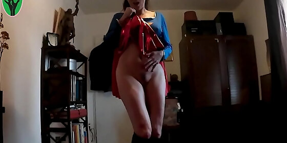 caroline tosca licks my balls supergirl cosplay