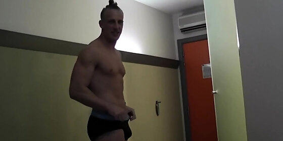 british whore giving head