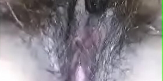hairy sister dolores likes to have her anus sucked