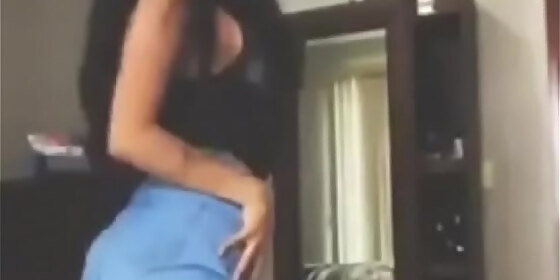 young lady d dancing hot