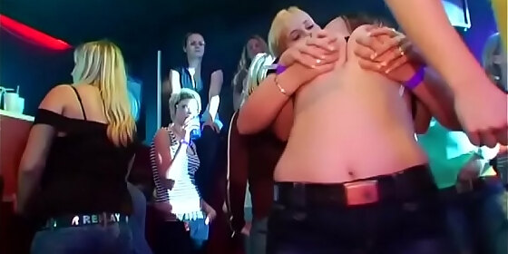 tons of blonde ladies sucking rods