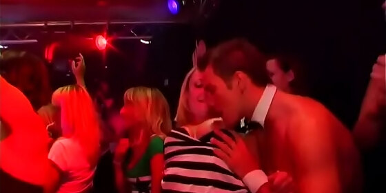 yong gals in club are happy to fuck