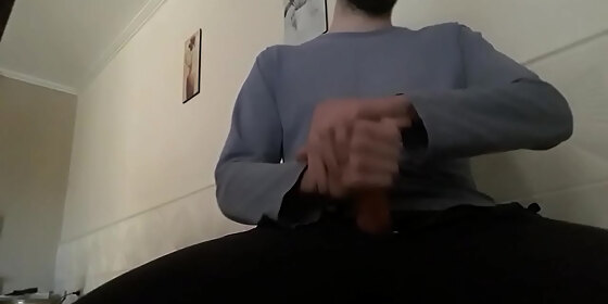 i was going to get to work but ended up jerking off in the office